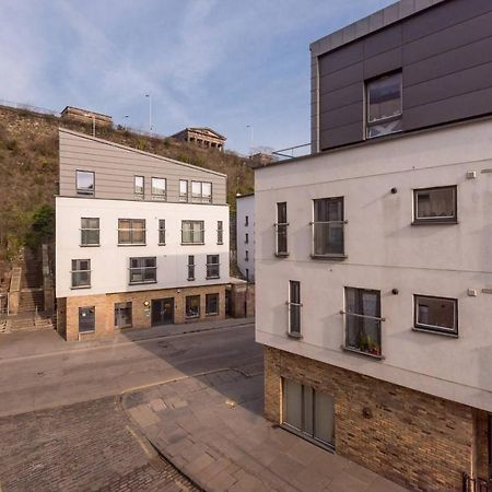Joivy Old Town Apartment With Parking Close To Royal Mile EDI Eksteriør bilde