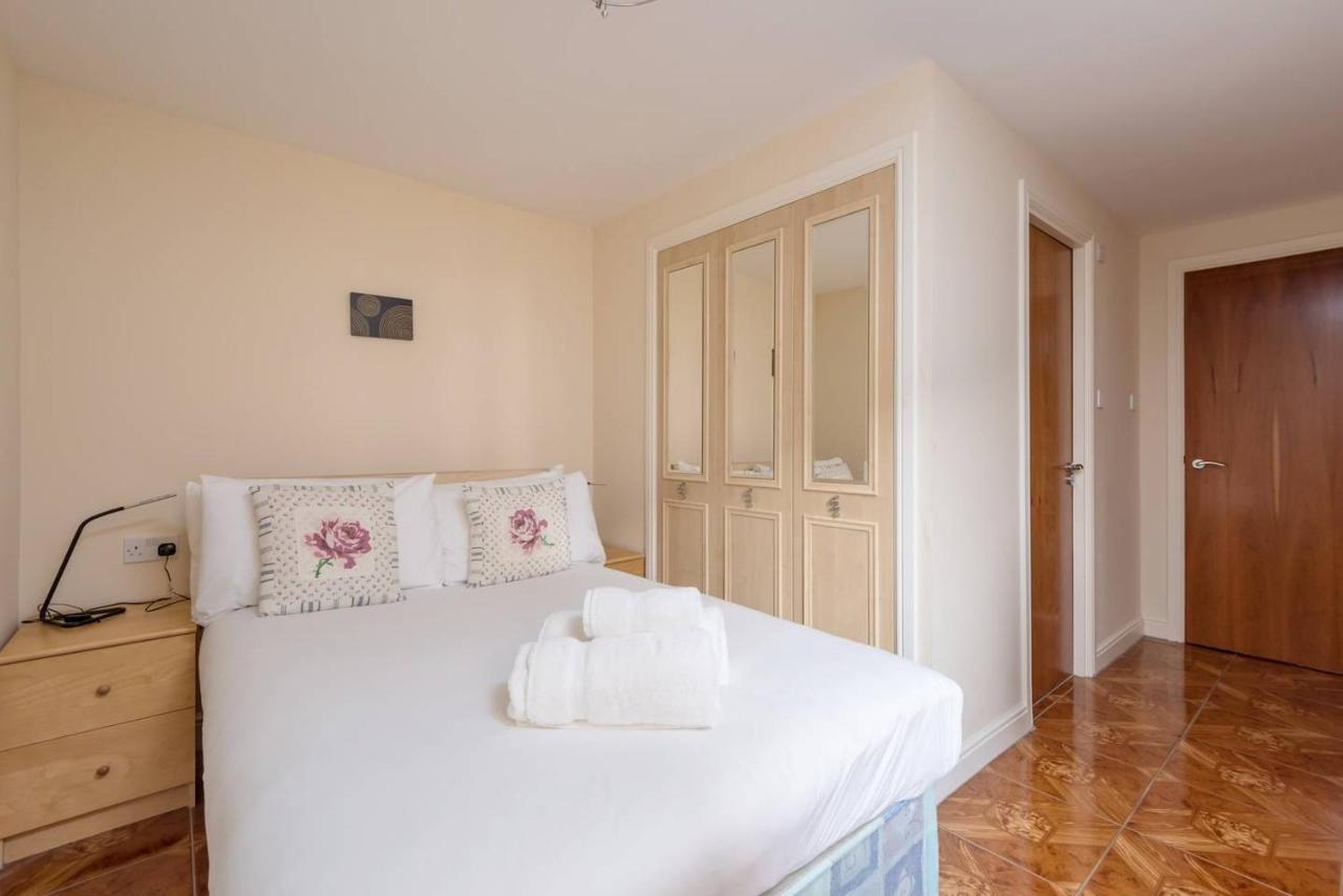 Joivy Old Town Apartment With Parking Close To Royal Mile EDI Eksteriør bilde